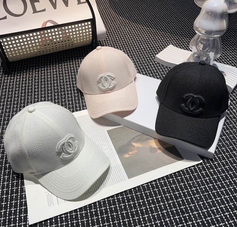 Chanel cap (173)